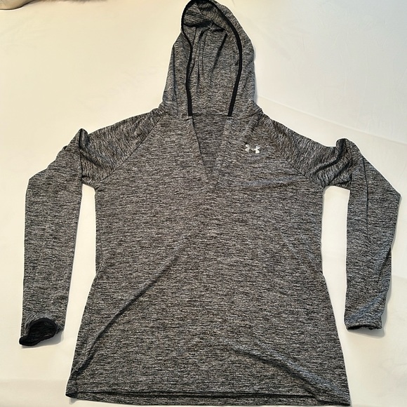 Under Armour long sleeve - Picture 1 of 2